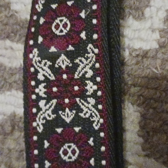 Pretty Simple, Austin Black Slingback. - Picture 8 of 8